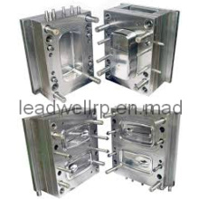 Molde de inyección plástico profesional más nuevo en Multi-Cavity (LW-01046)